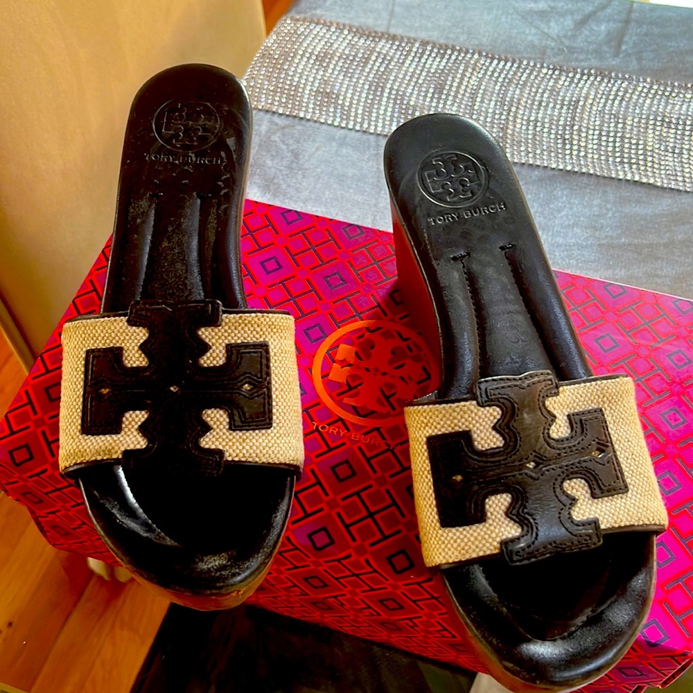 Tory Butch wedges